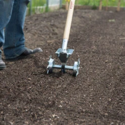 One-Row Pinpoint Seeder 7 One-Row Pinpoint Seeder -US Garden Supplies Sales 2024 09284 02 one row seeder