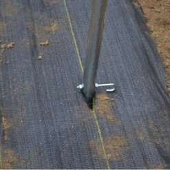 Pro 5 Weed Barrier – 4' X 250'