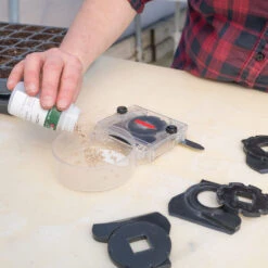 Manual Cell-Tray Seeder -US Garden Supplies Sales 2024 8367 05 manual seeder